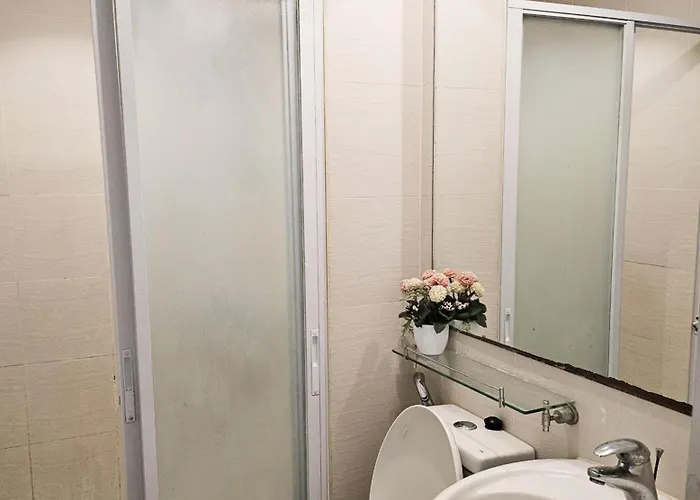 Nemm Staycation Aparthotel Manila